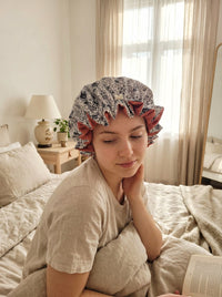 Bonnet Satin Ornamente blau aprico