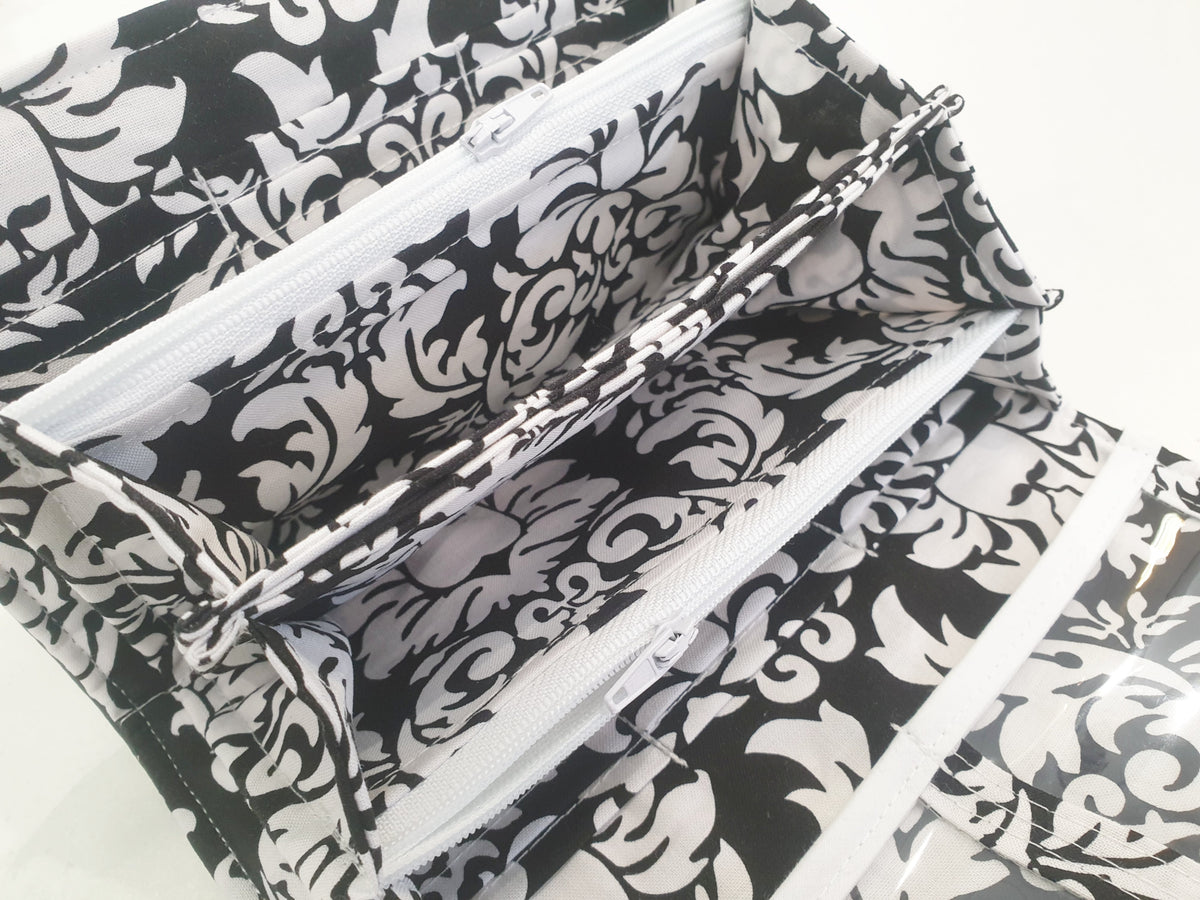 Geldbörse Kunstleder schwarz/weiß Blumen von Atelier MiaMia