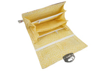 Geldbörse Torn von Atelier MiaMia