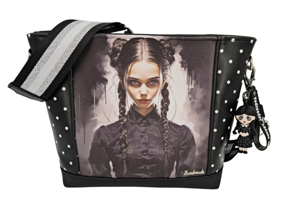 Handtasche einzeln oder im Set mit Geldbörse und Kosmetiktasche Wednesday von Atelier MiaMia