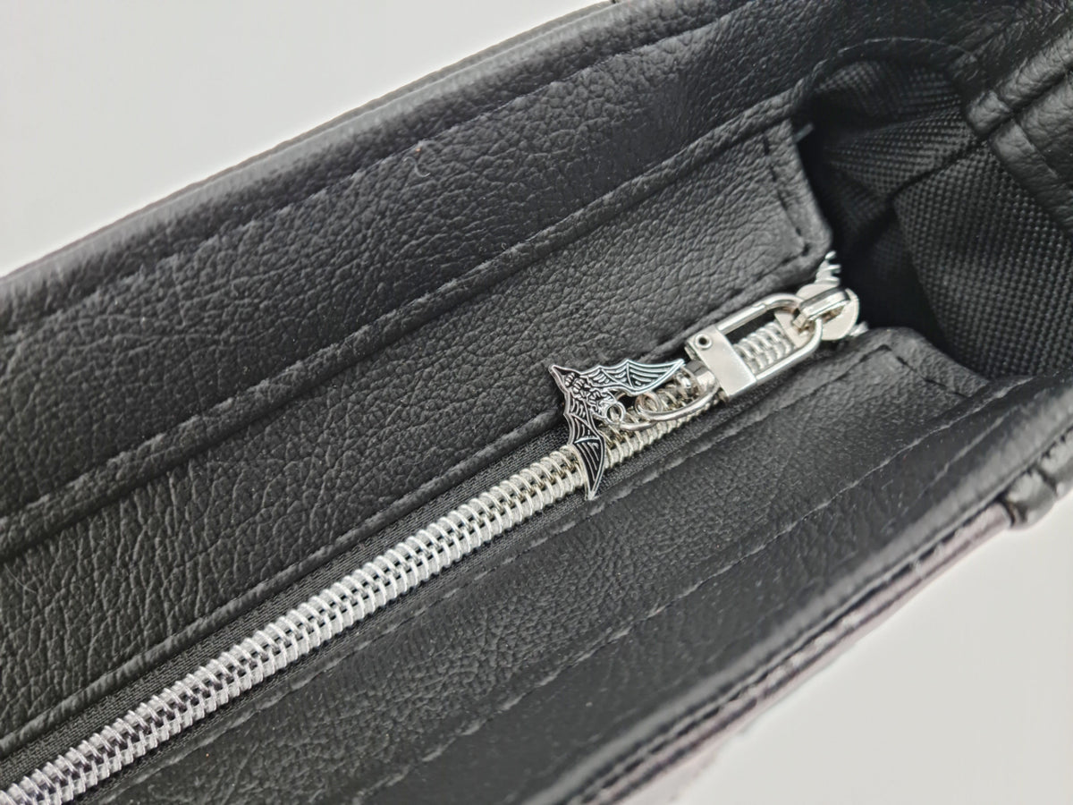 Handtasche einzeln oder im Set mit Geldbörse und Kosmetiktasche Wednesday von Atelier MiaMia