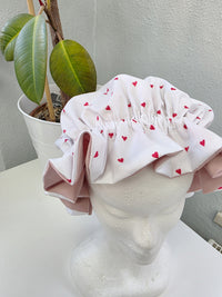 Bonnet Satin Herzen Herzchen