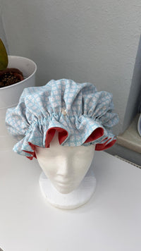 Bonnet Satin Blümchen blau aprico