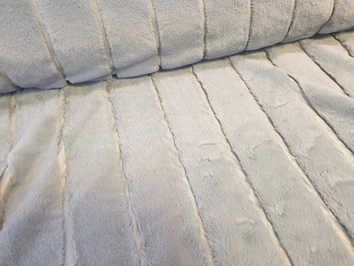 Fell Hell-Grau gestreift Lang 100% Polyester 16,00 EUR/Meter