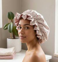 Bonnet Satin Herzen Herzchen