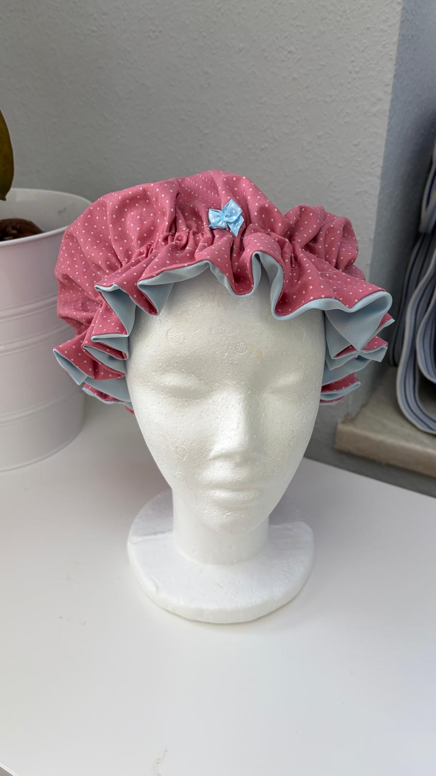 Bonnet Satin altrosa helblau