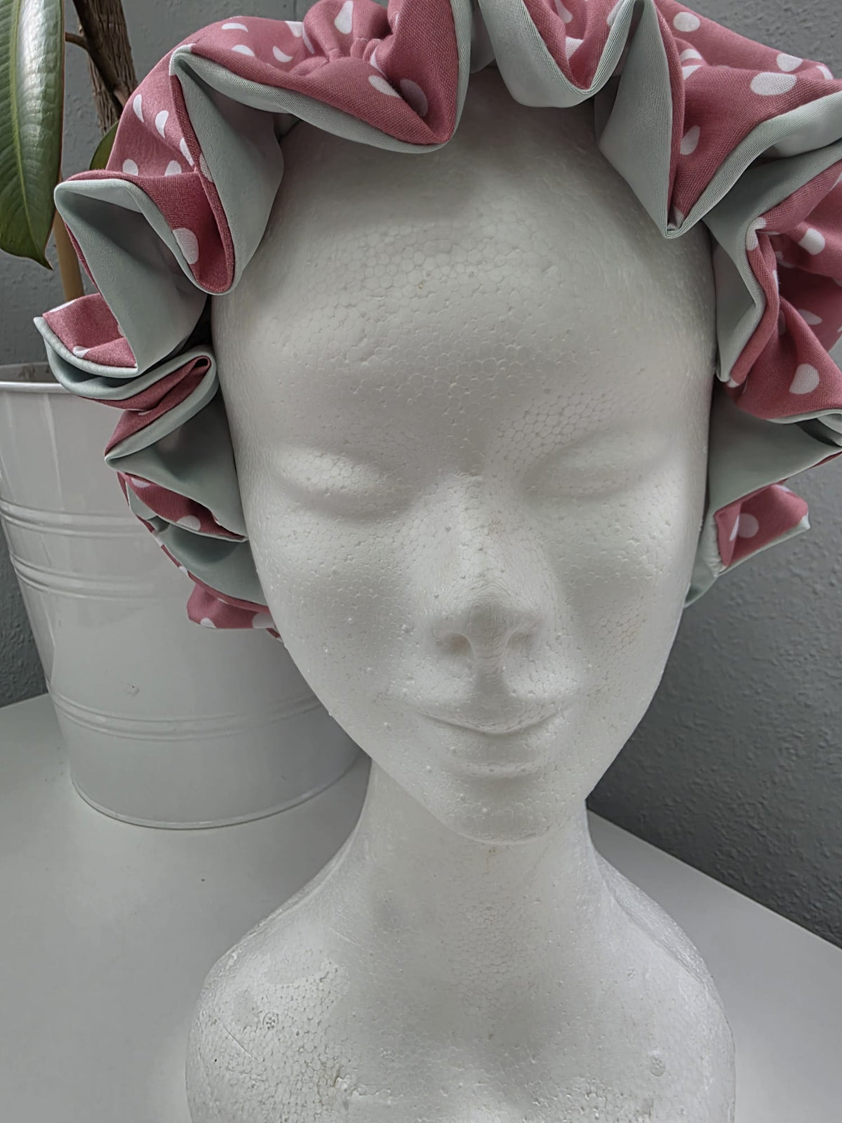 Bonnet Satin große Dots altrosa mint