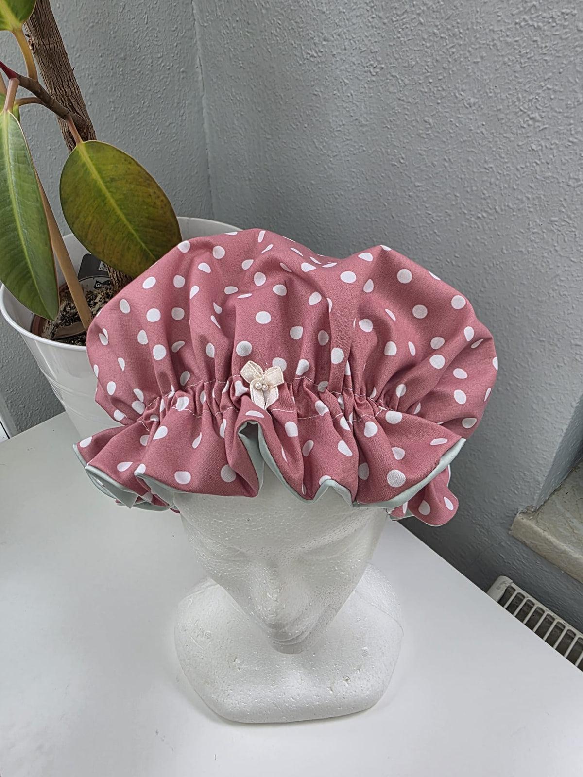 Bonnet Satin große Dots altrosa mint