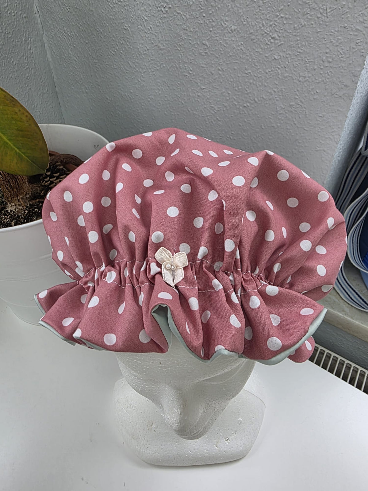 Bonnet Satin große Dots altrosa mint